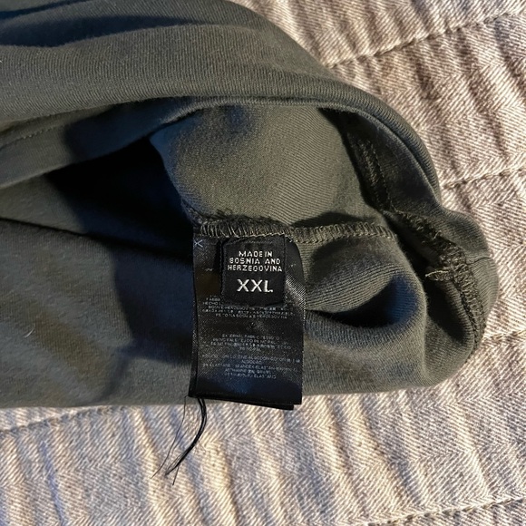 Tom Ford XXL Army Green Tshirt - Picture 4 of 6